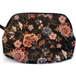 Vintage Floral Pattern Makeup Clutch